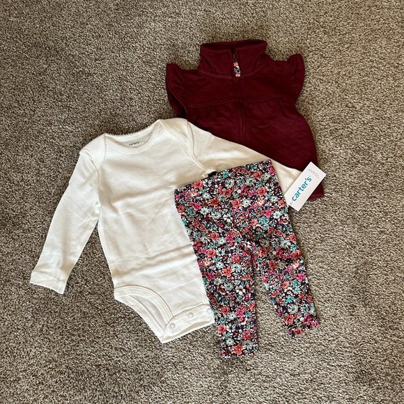 BABY CARTERS 3 PIECE DOUBLEKNIT VEST SET SIZE 6M  #K72 - Picture 2 of 2